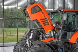 KUBOTA 24-06-03 0757 (1)