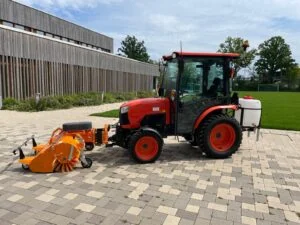 swe-45-kehrmaschine-ku-b2-261-einsatz05-matev